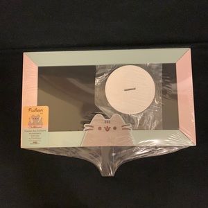 Pusheen chalk board with stand NWT